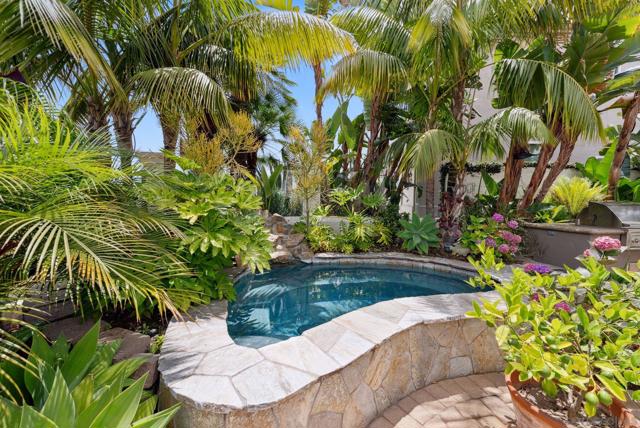 14351 Via Baroda, San Diego CA: https://media.crmls.org/mediaz/a44038d6-f3d5-4c7f-a229-7a384857e40b.jpg