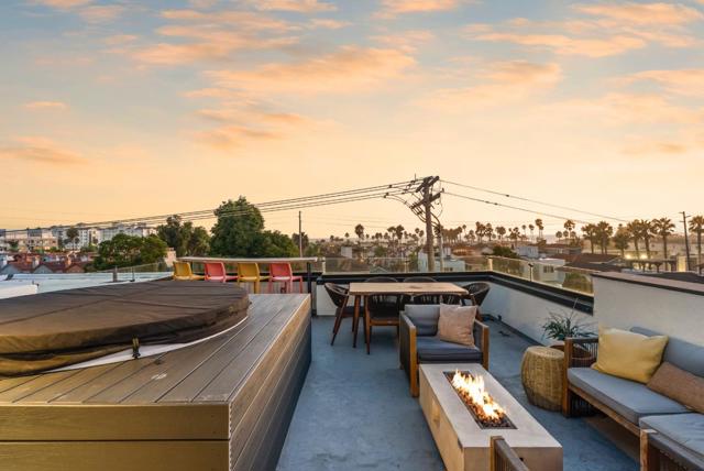 508 N Tremont Street, Oceanside CA: https://media.crmls.org/mediaz/a441f2b8-470a-4475-adbb-ca6d695e97a6.jpg