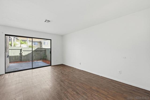 1225 N Broadway, Escondido CA: https://media.crmls.org/mediaz/a44201d6-eed3-4d90-ba38-d03030fa51f6.jpg