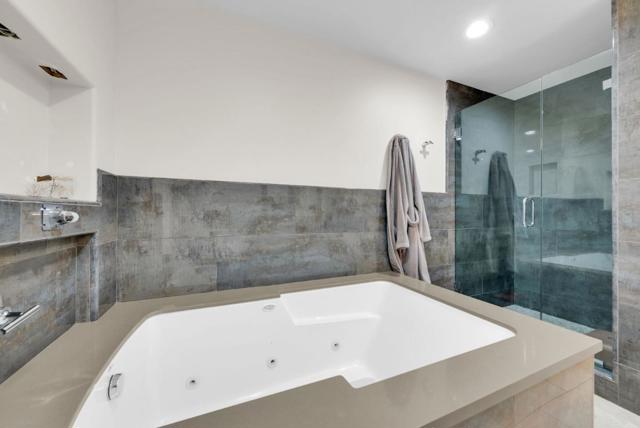 1024 Berkeley Avenue, Menlo Park CA: https://media.crmls.org/mediaz/a4428157-294c-41b6-8a37-b3bf716bfa41.jpg
