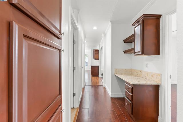 28147 Murcia st, Hayward CA: https://media.crmls.org/mediaz/a44527b2-1d4d-4487-951e-af7987f1a408.jpg