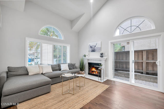 5092 Benedict Court, Oak Park CA: https://media.crmls.org/mediaz/a4458d7e-9ea5-427b-b630-28c469d81b3d.jpg