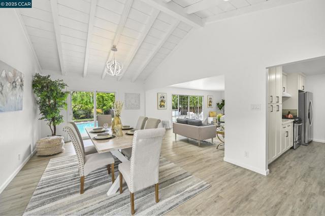3231 Quandt Rd, Lafayette CA: https://media.crmls.org/mediaz/a446a734-3f7c-434d-ae84-9a3d567165ce.jpg