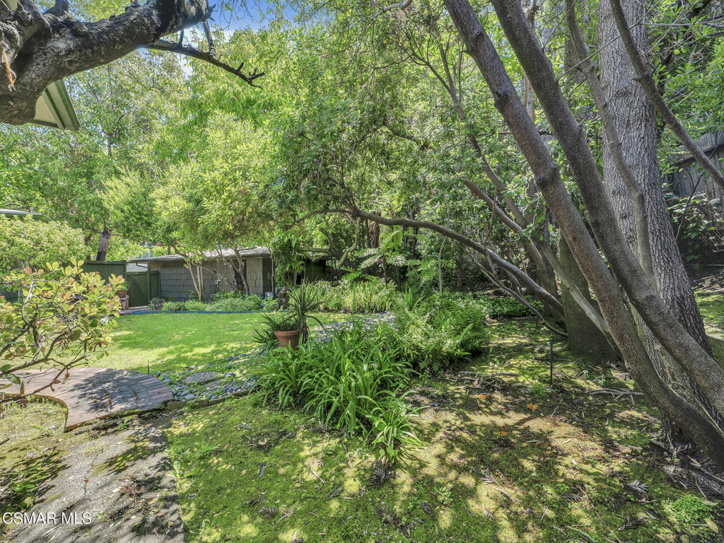 13606 Oak Canyon AvenueSherman Oaks img 13