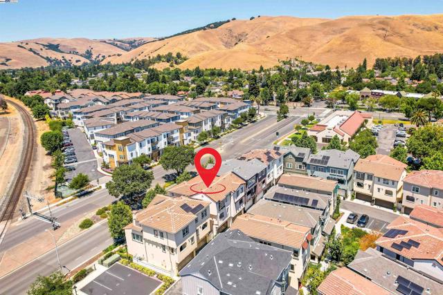 184 Stevenson Blvd, Fremont CA: https://media.crmls.org/mediaz/a4495194-2801-40f7-beb6-d457e1d1d8db.jpg