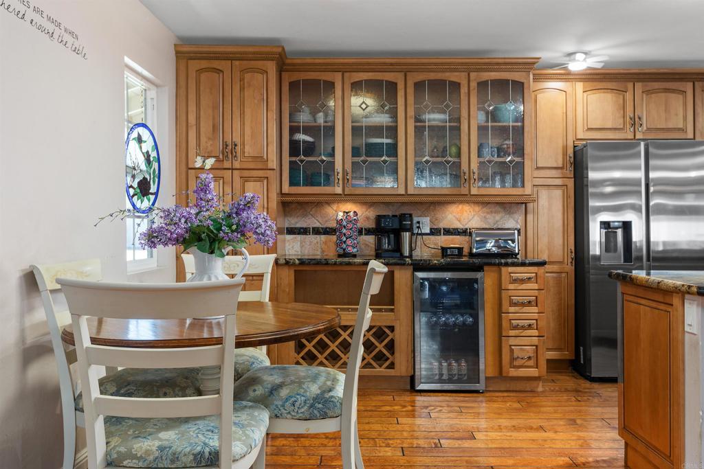 1650 Queenston Drive - photo 6