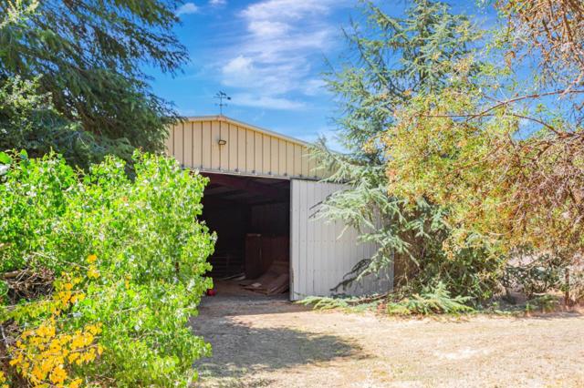 29711 Airline Highway, Paicines CA: https://media.crmls.org/mediaz/a44b7295-78f2-4005-a4f0-2a3bb18c593b.jpg