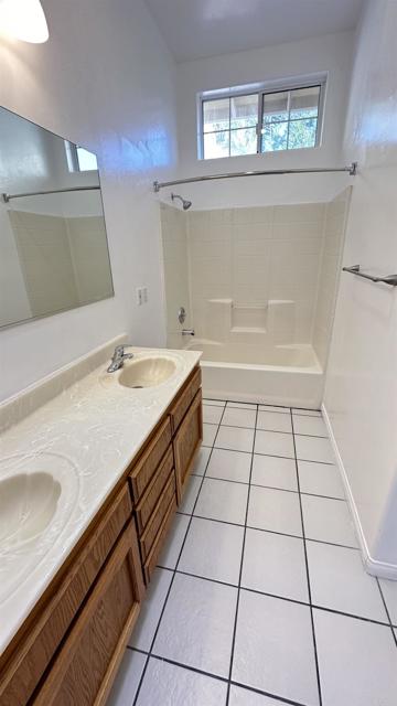 Detail Gallery Image 11 of 13 For 6003 Bonita Meadows Ln, Bonita,  CA 91902 - 3 Beds | 2 Baths