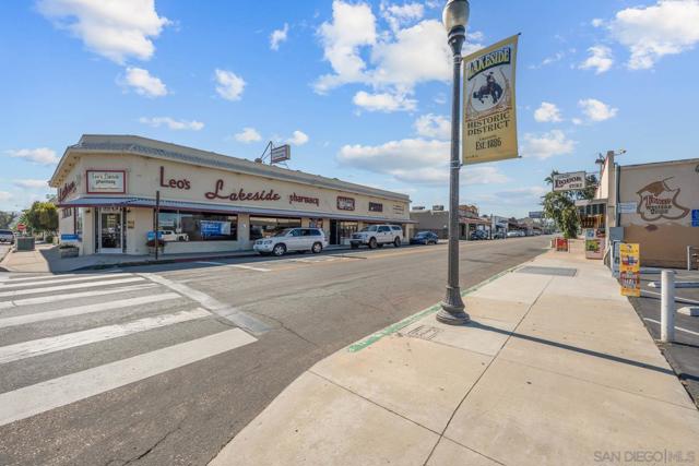 9920 22 River St, Lakeside CA: https://media.crmls.org/mediaz/a44c64bd-c0b8-4c26-949e-b9a68f99ab05.jpg