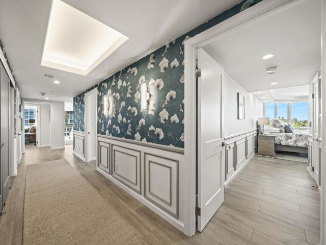 Image 26 of 60 For 1750 Avenida Del Mundo  404