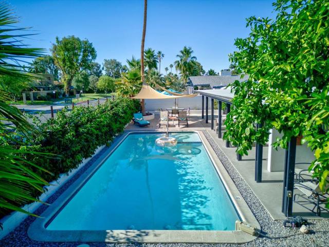 2445 S Broadmoor Drive, Palm Springs CA: https://media.crmls.org/mediaz/a44c8b02-ed44-4657-ae49-f05ca1d81cde.jpg