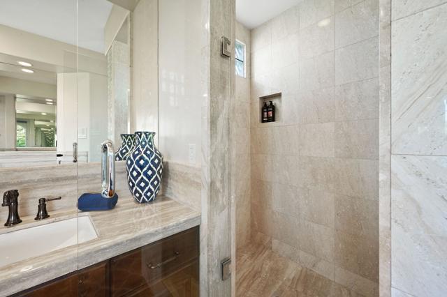 79005 Via San Clara, La Quinta CA: https://media.crmls.org/mediaz/a44cba05-98ed-4c64-b381-1bcd60cfc9c8.jpg