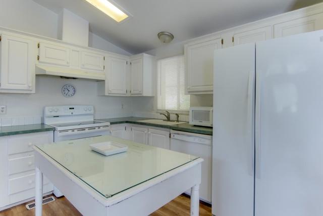 9345 Prunedale South Road, Salinas CA: https://media.crmls.org/mediaz/a44d06fa-3a02-43f1-9041-1172f9f9a7dd.jpg