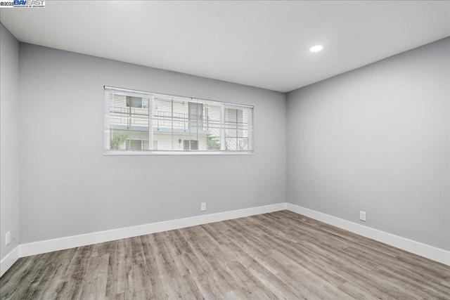 27070 Manon Ave, Hayward CA: https://media.crmls.org/mediaz/a44d1208-7545-4008-a8f0-98b2d2c5dd9e.jpg