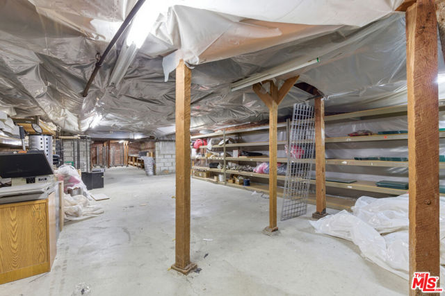  Commercial for Sale in Los Angeles, California