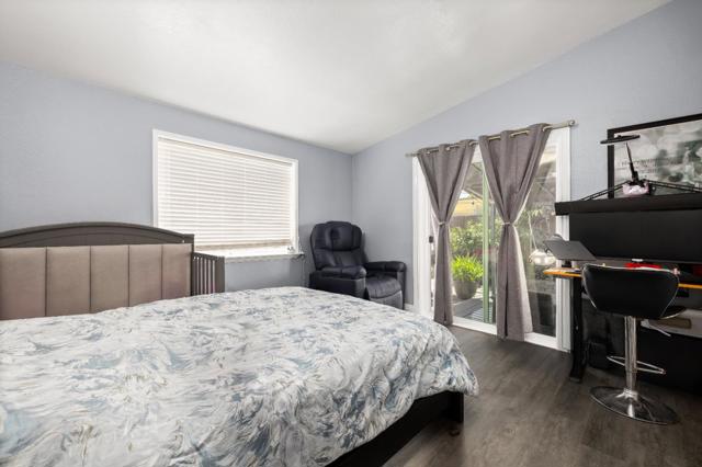 1220 Tasman Court, Sunnyvale CA: https://media.crmls.org/mediaz/a44dd840-19cb-4ab7-a19c-e36aa2fbcce6.jpg