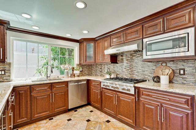 6107 Paso Los Cerritos, San Jose CA: https://media.crmls.org/mediaz/a44eae43-4ced-440a-98ec-724cf59a4dc3.jpg