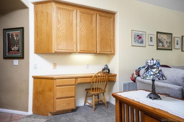 Image 12 of 34 For 2914 Stonefield Dr