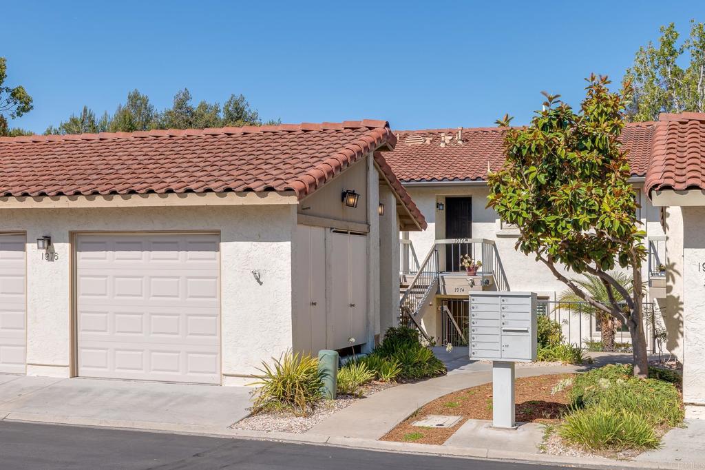 1976 Fairlee Drive - photo 9