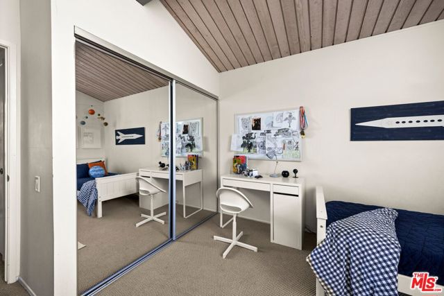 2318 Cheryl Place, Los Angeles CA: https://media.crmls.org/mediaz/a44ffb0e-30c1-4bc2-92b5-926151750cce.jpg
