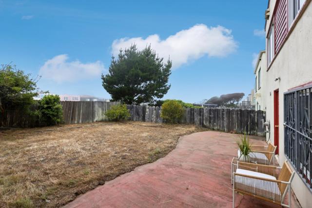 1360 S Mayfair Avenue, Daly City CA: https://media.crmls.org/mediaz/a4512d4a-f1b7-4f40-82e0-1370cb0552eb.jpg