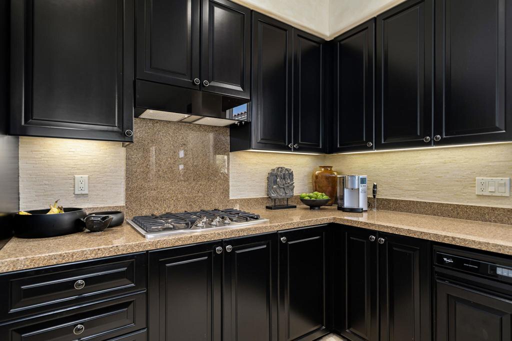 MLS #219135413DA image #28