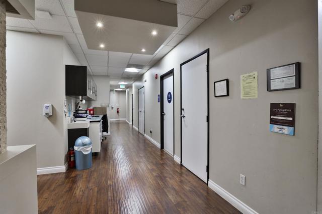 Image 10 of 27 For 7051 Alvarado Rd