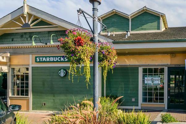 300 Davey Glen Road, Belmont CA: https://media.crmls.org/mediaz/a451478d-d60e-4089-8f3d-e3245d8401cb.jpg