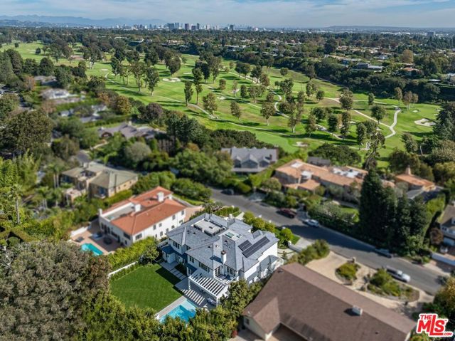 755 Napoli Drive, Pacific Palisades CA: https://media.crmls.org/mediaz/a4514d0e-5f8c-4fe7-ba4f-8a11b60f09fc.jpg