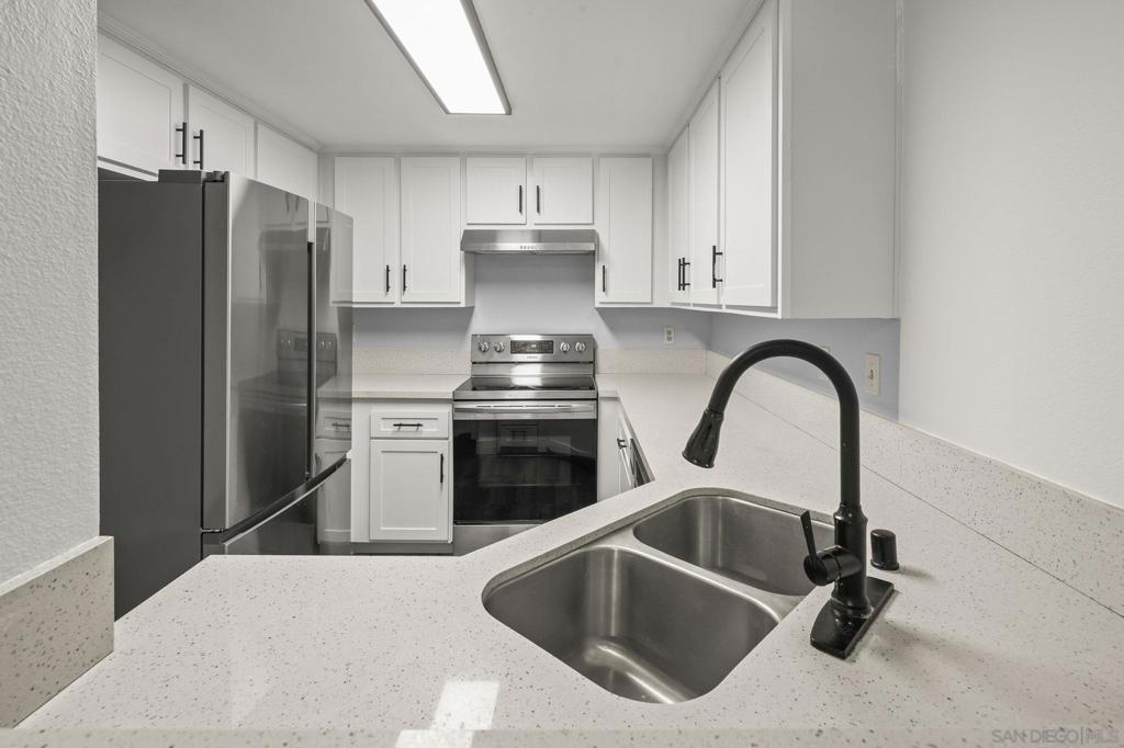 3980 60th St - photo 2