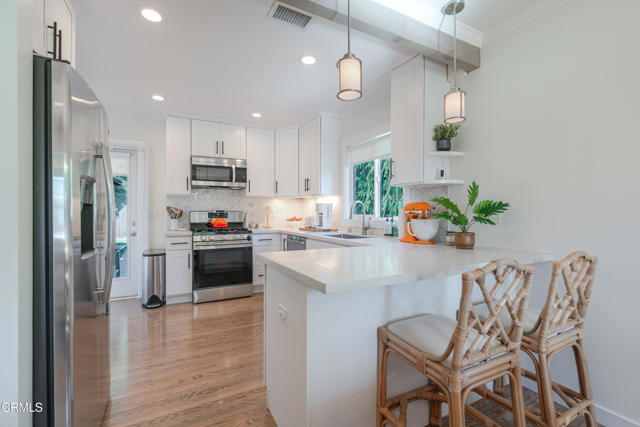 Detail Gallery Image 11 of 31 For 2140 Graydon Ave, Monrovia,  CA 91016 - 3 Beds | 2 Baths