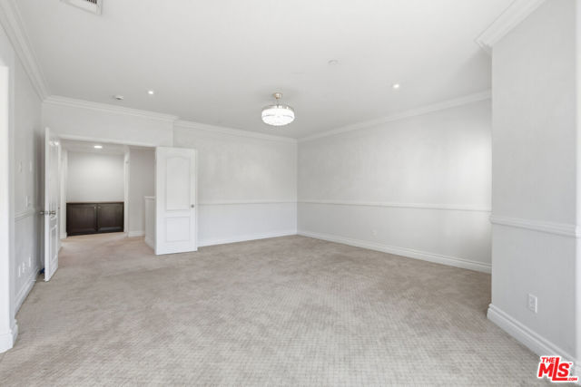 732 Tennis Club Lane photo 29
