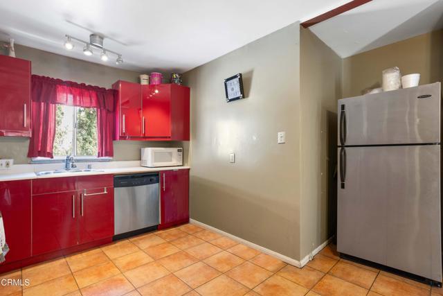 Detail Gallery Image 10 of 33 For 7347 Valaho Dr, Tujunga,  CA 91042 - 3 Beds | 1 Baths