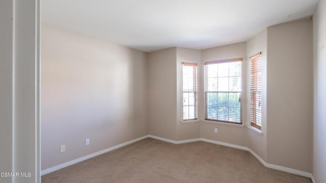 2210 Rutland Place, Thousand Oaks CA: https://media.crmls.org/mediaz/a4575529-40f4-4fa0-88b1-17dbe0c7568e.jpg