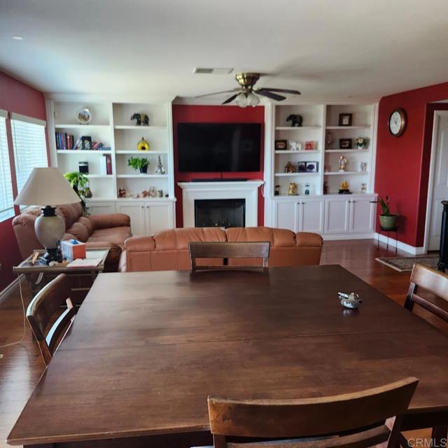 874 Via La Venta, San Marcos CA: https://media.crmls.org/mediaz/a458de75-a793-422d-87ee-9cf4cc32df5c.jpg