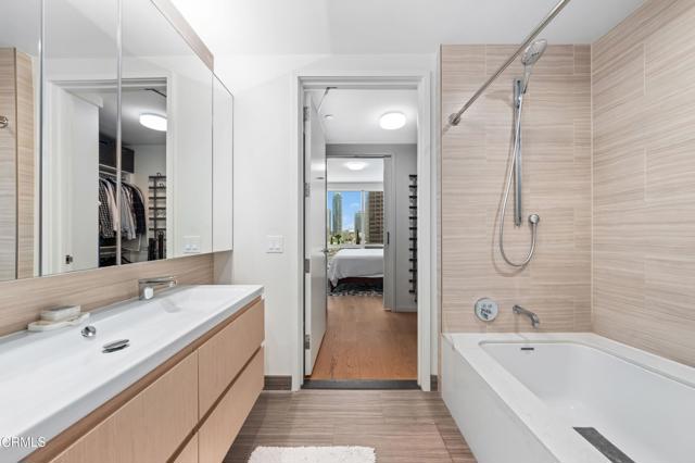 Detail Gallery Image 17 of 40 For 877 Francisco St #1506,  Los Angeles,  CA 90015 - 2 Beds | 2 Baths