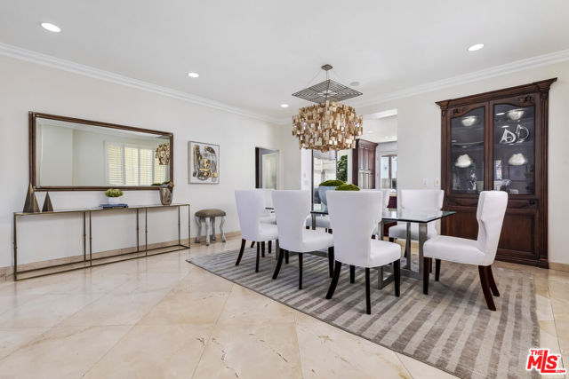 1471 S Crest Drive, Los Angeles CA: https://media.crmls.org/mediaz/a4597d85-86b6-478e-92cb-df086c21fb4d.jpg