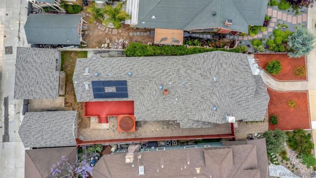 4232 Arden Way, San Diego CA: https://media.crmls.org/mediaz/a459de4b-14b7-4e68-be06-97a514099bef.jpg