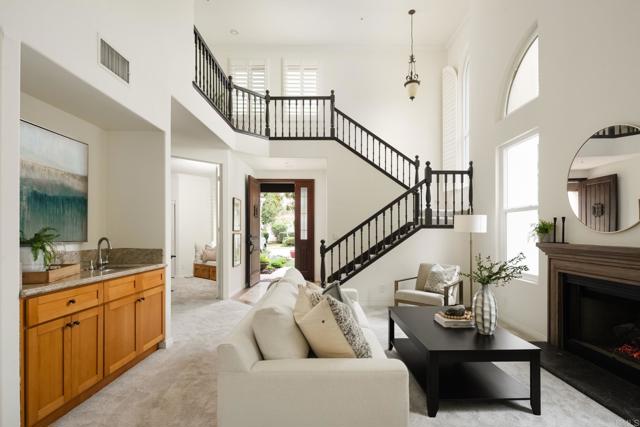 Detail Gallery Image 8 of 28 For 14014 Calle Cardenas, San Diego,  CA 92130 - 4 Beds | 2/1 Baths