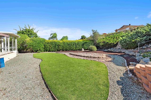 Detail Gallery Image 27 of 31 For 16866 Acebo Drive, San Diego,  CA 92128 - 4 Beds | 2 Baths