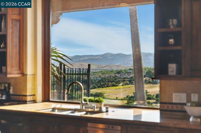 Image 21 of 60 For 1615 Lawrence Rd