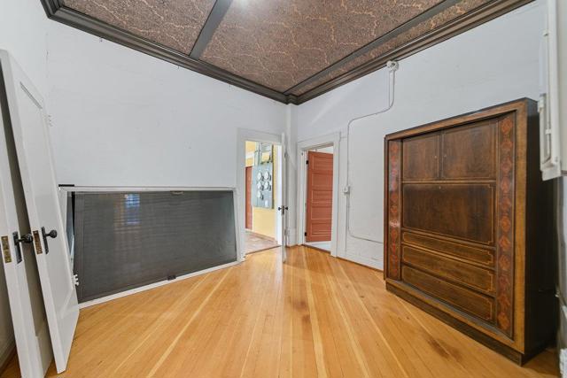 316 Napa Street, Vallejo CA: https://media.crmls.org/mediaz/a45f9f3d-36ee-44b8-a4fc-9880b43852bc.jpg