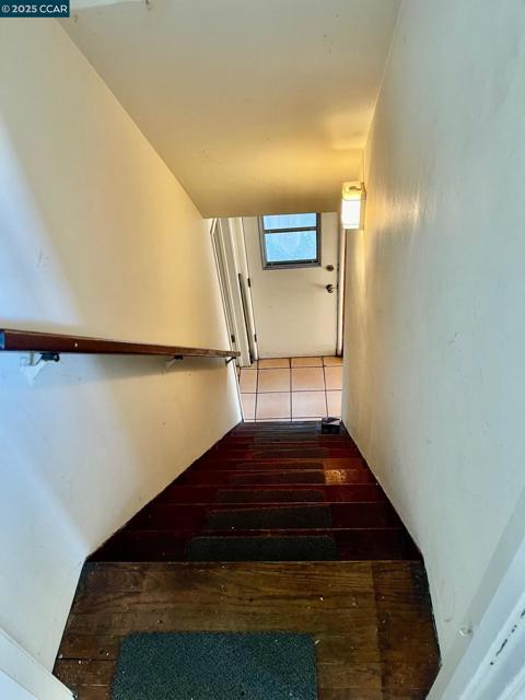 3530 Clinton Ave, Richmond CA: https://media.crmls.org/mediaz/a4609b2c-cf77-4d78-a68b-f345c6461368.jpg