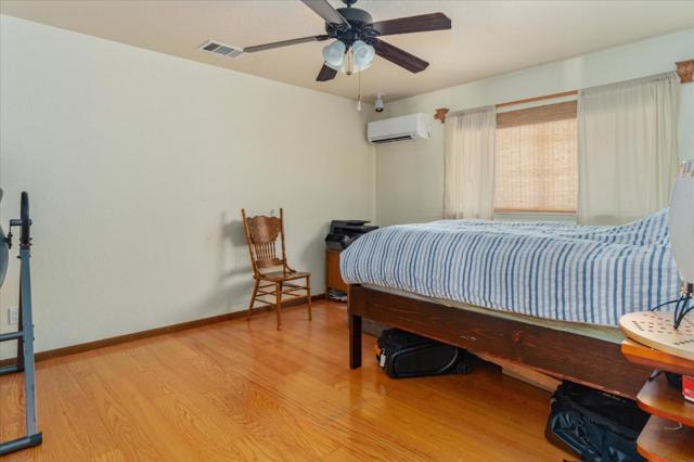 10207 Pool Station Road, Angels Camp CA: https://media.crmls.org/mediaz/a46107a7-78f9-426e-94bc-4ccc4fa69f9d.jpg