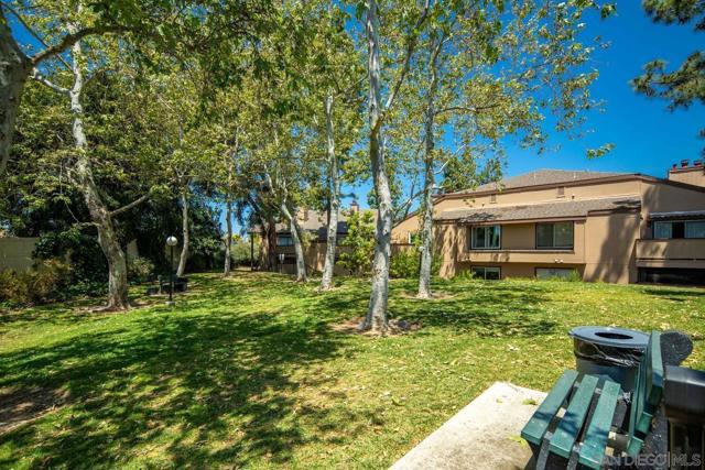 6540 College Grove Dr, San Diego CA: https://media.crmls.org/mediaz/a461bde1-cb40-4245-8d76-8837a689885a.jpg