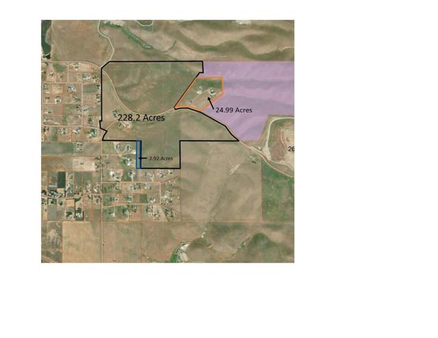 2000 John Smith, Hollister CA: https://media.crmls.org/mediaz/a461d269-5107-428b-8280-eb514e6b7625.jpg