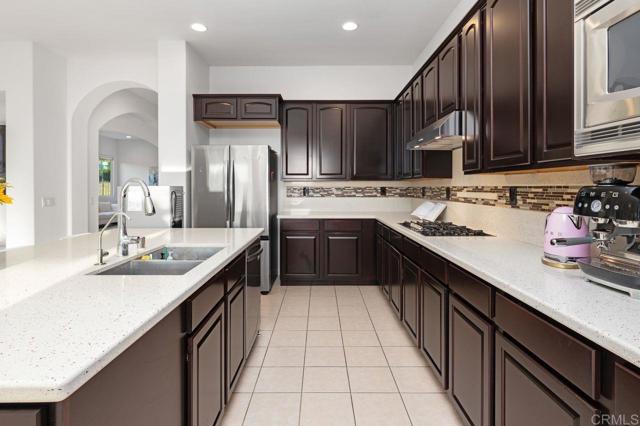 Image 21 of 54 For 688 Sandra Lane