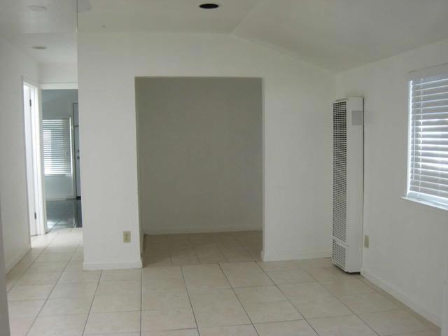 30 Boston Avenue, San Jose CA: https://media.crmls.org/mediaz/a4642c7a-8dc3-4c19-bd9f-ecc0166f971e.jpg