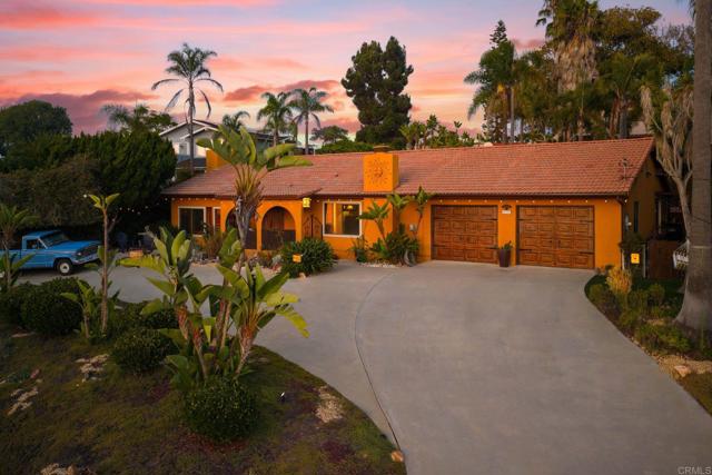 431 Orpheus Avenue, Encinitas CA: https://media.crmls.org/mediaz/a4644291-a7e9-4cee-93b3-47e7fbd3343f.jpg