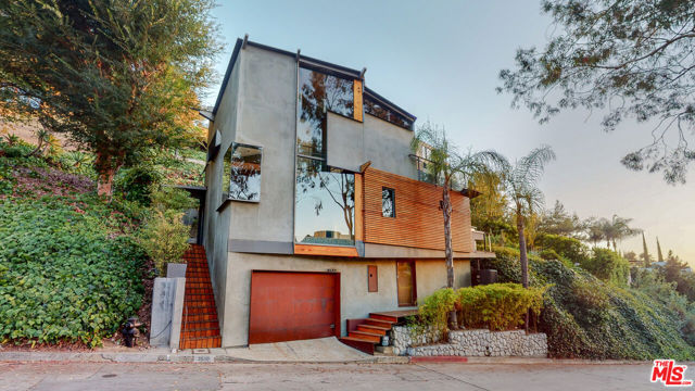 Image 3 for 3500 Fernwood Ave, Los Angeles, CA 90039